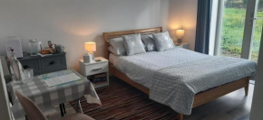 Room in Dee's house